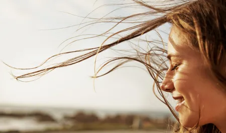 femme soleil plage